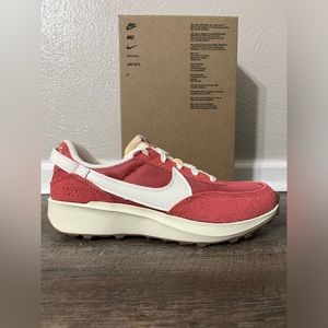 ‼️SOLD‼️Nike Waffle Debut Vintage Adobe Sail-Coconut Milk-Gum Womens DX2931-600